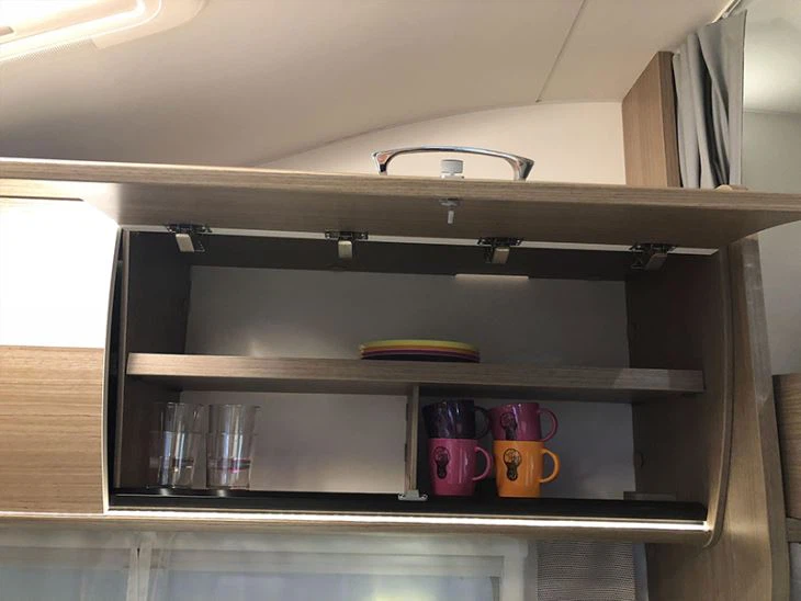 Panel de muebles de fibra de vidrio caravana